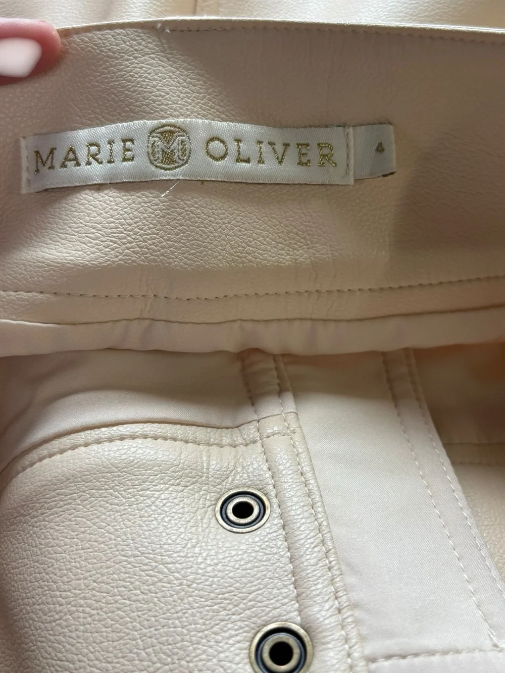 Marie Oliver Cream Tie-Waist Faux Leather Midi Skirt with Front Zip Size‎ 4